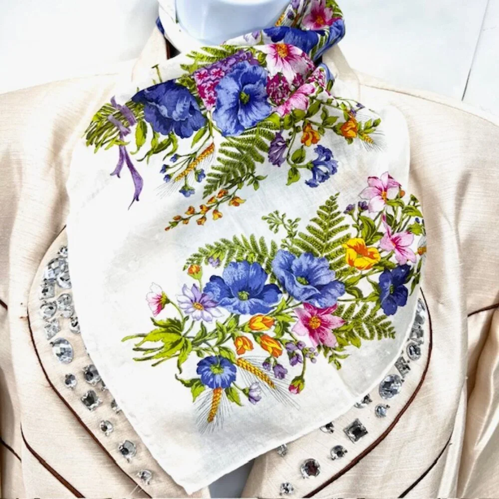 2) Handkerchiers   Cotton 18